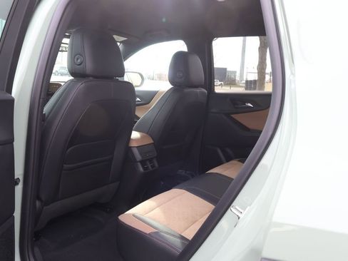 New 2026 Chevrolet Equinox ACTIV w/ Convenience Package III image 38