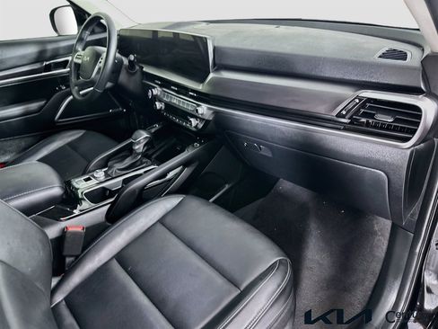 Certified 2024 Kia Telluride S w/ S Sunroof Package FWD image 31