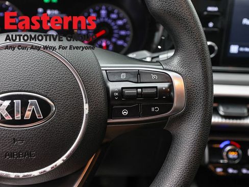 Used 2021 Kia K5 LXS FWD image 15
