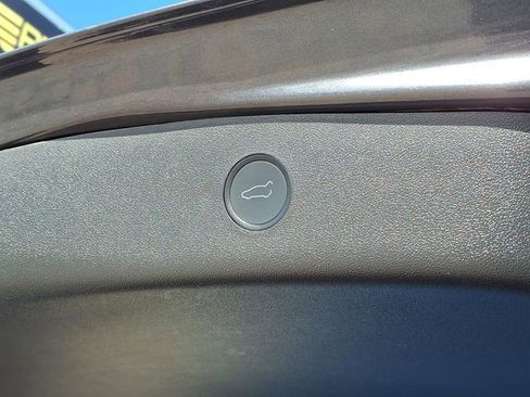 Used 2021 Tesla Model 3 Standard Range Plus RWD image 26