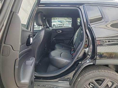 New 2026 Jeep Compass Limited AWD/4WD image 6