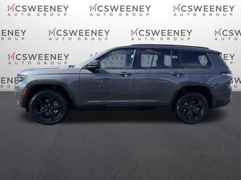 Used 2024 Jeep Grand Cherokee L Altitude image 2