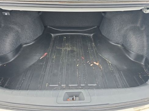 Used 2010 Honda Accord EX-L image 35