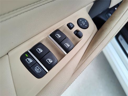 Certified 2023 BMW 530e w/ M Sport Package RWD image 14