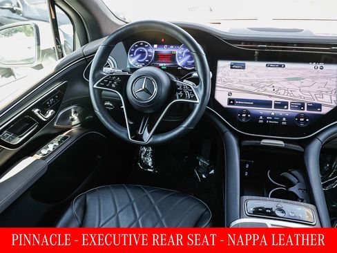 Certified 2023 Mercedes-Benz EQS 580 4MATIC SUV image 14