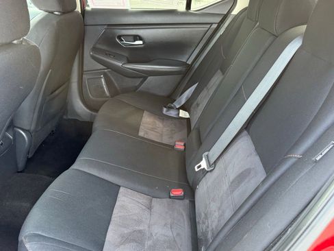 Used 2023 Nissan Sentra SR w/ Trunk Package FWD image 29