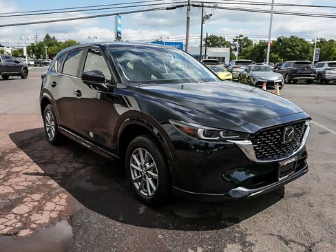 Used 2024 MAZDA CX-5 AWD 2.5 S w/ Preferred Package image 3