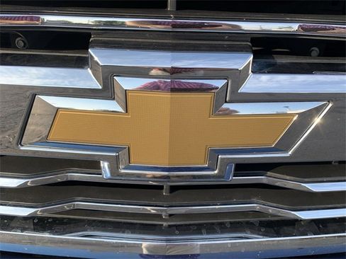 Certified 2016 Chevrolet Silverado 2500 High Country w/ Duramax Plus Package image 32