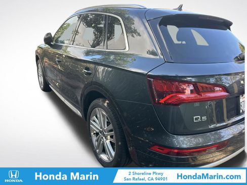 Used 2019 Audi Q5 2.0T Premium Plus w/ Premium Plus Package AWD/4WD image 3