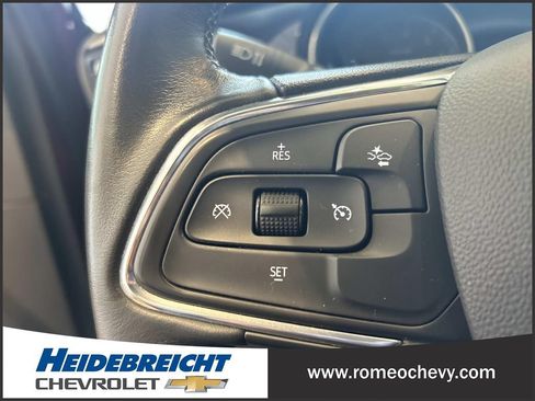 Used 2023 Buick Encore GX Select w/ Sport Touring Package FWD image 18