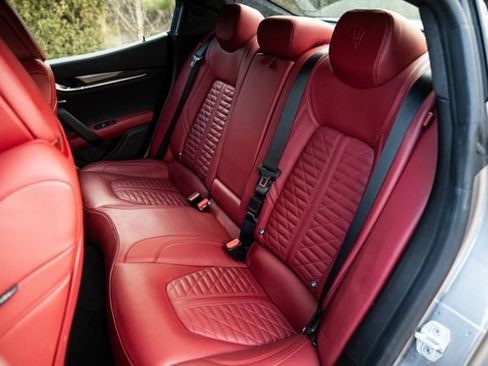 Used 2022 Maserati Ghibli Modena image 43