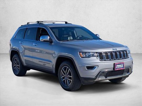 Used 2019 Jeep Grand Cherokee Limited image 3