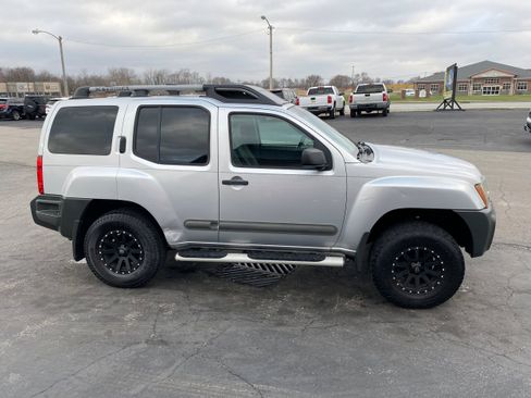 Used 2011 Nissan Xterra S w/ 4X4 Value Package image 4