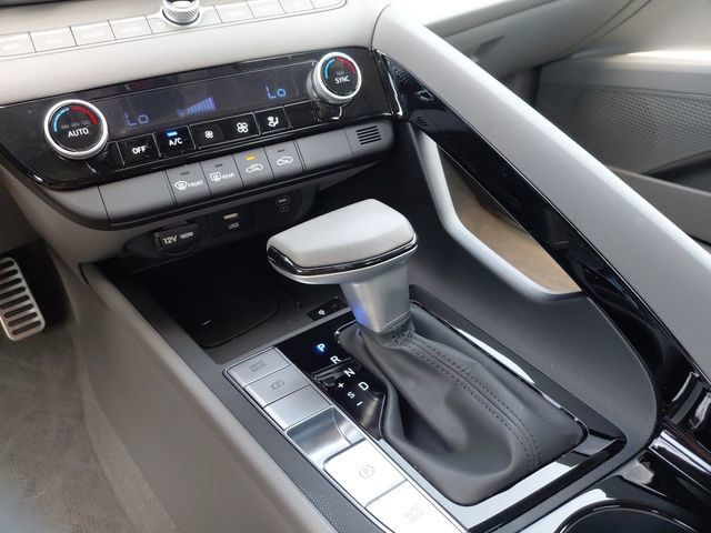 Certified 2026 Hyundai Elantra SEL FWD image 9
