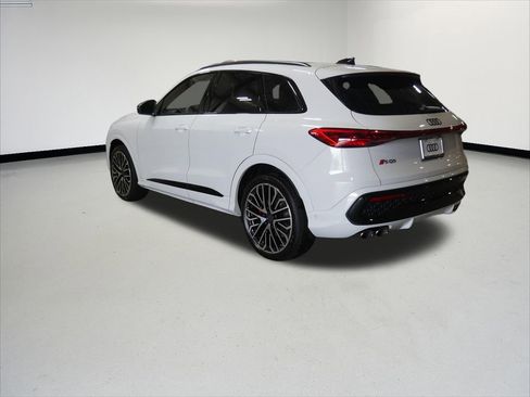 New 2026 Audi SQ5 Premium Plus image 3