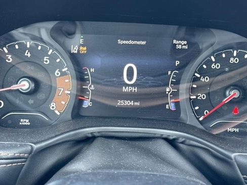 Used 2022 Jeep Compass Limited image 17