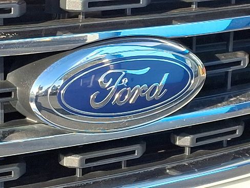 Used 2021 Ford F150 XLT w/ XTR Package image 31