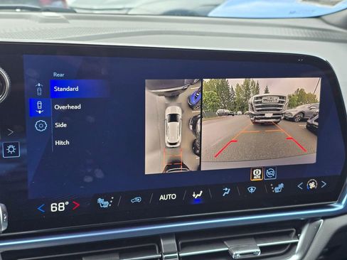 New 2026 Chevrolet Equinox EV LT AWD/4WD image 21