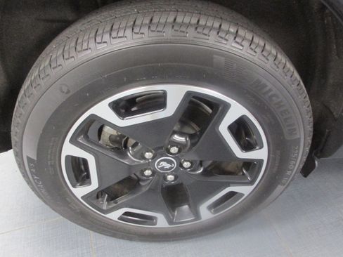 Used 2024 Ford Bronco Sport Outer Banks w/ Tech Package AWD/4WD image 16