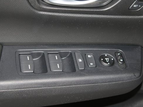 Certified 2025 Honda CR-V Sport-L image 9