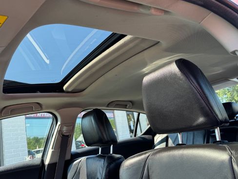 Used 2013 Acura ILX w/ Premium Package FWD image 29