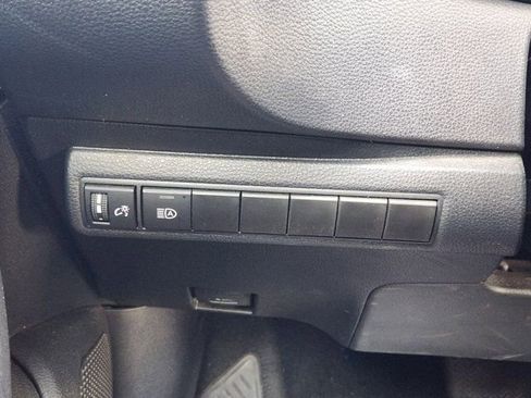 Used 2023 Toyota Corolla LE image 23