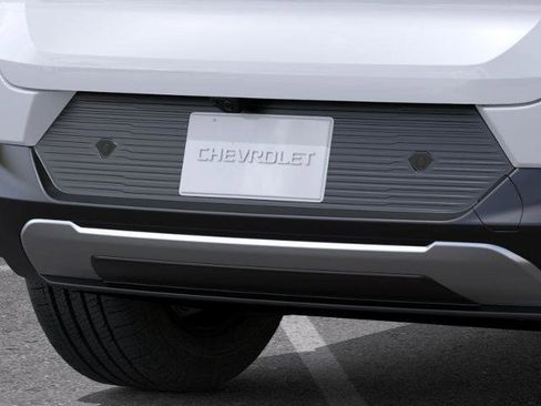 New 2025 Chevrolet Equinox EV LT image 14