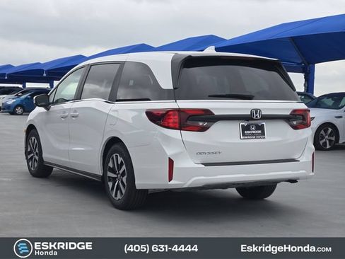New 2026 Honda Odyssey EX-L image 3