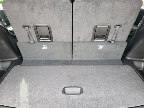 New 2026 Jeep Grand Cherokee L Laredo image 30