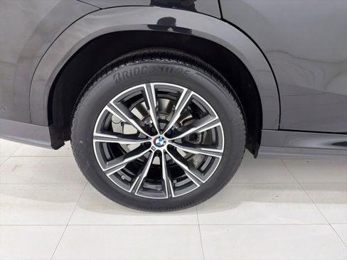 Certified 2023 BMW X6 xDrive40i w/ Executive Package image 44