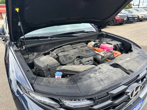 Used 2025 Hyundai Tucson SEL AWD/4WD image 43