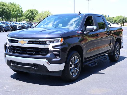 Used 2022 Chevrolet Silverado 1500 LT w/ All Star Edition Plus AWD/4WD image 29