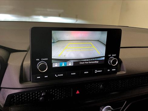 Used 2024 Honda CR-V LX image 14