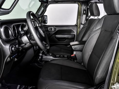 Used 2023 Jeep Wrangler Unlimited w/ 8.4" Radio Group AWD/4WD image 18