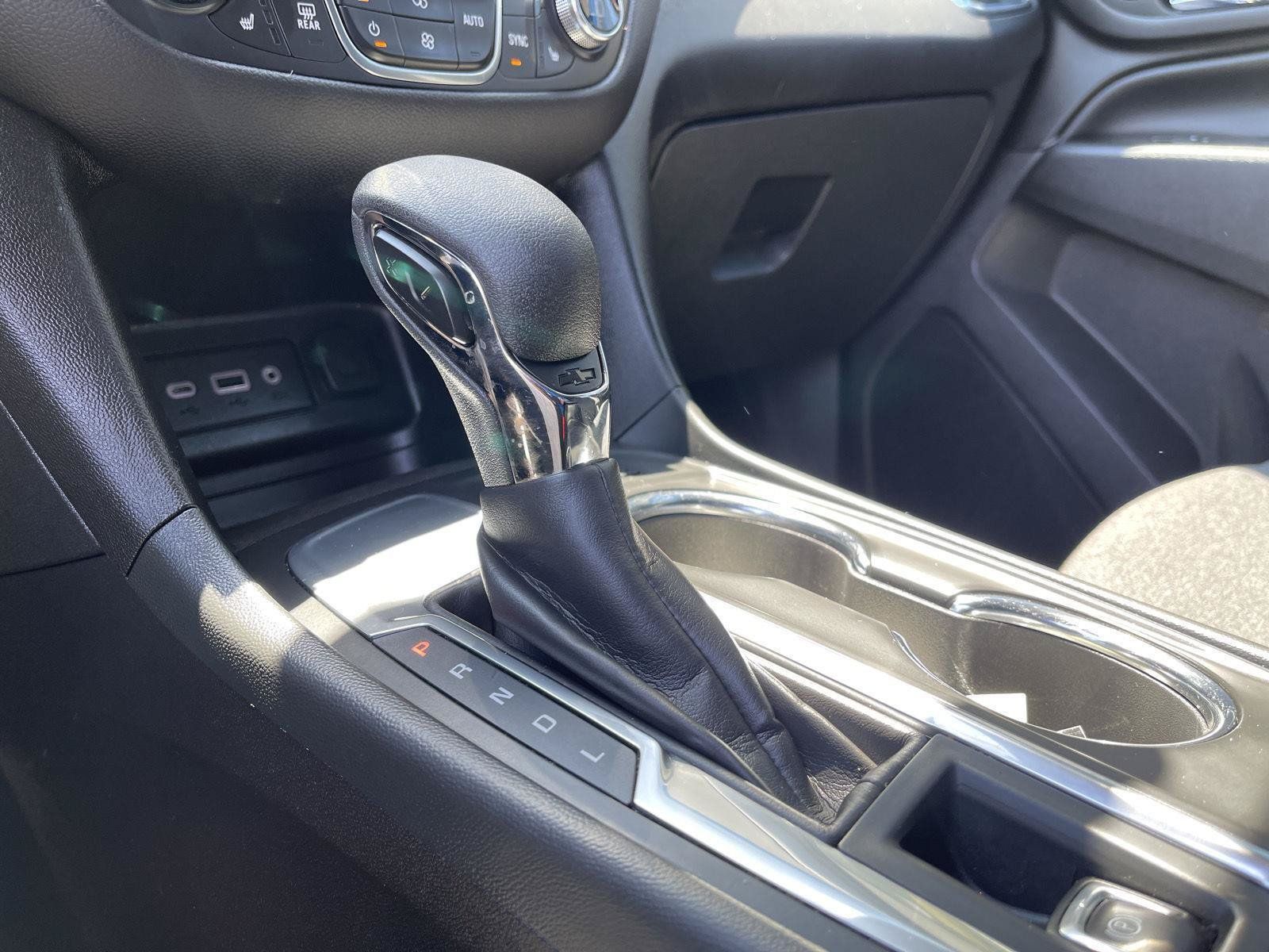 Used 2024 Chevrolet Equinox LT w/ LPO, Floor Liner Package FWD image 29