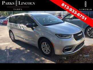 Used 2024 Chrysler Pacifica Touring-L w/ Uconnect Theater Family Group FWD video 1