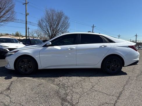 Used 2022 Hyundai Elantra SEL w/ Convenience Package image 21