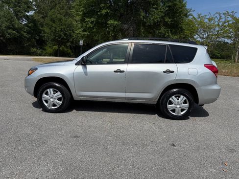 Used 2007 Toyota RAV4 2WD image 3
