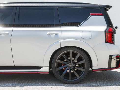 Used 2026 Nissan Armada NISMO AWD/4WD image 17