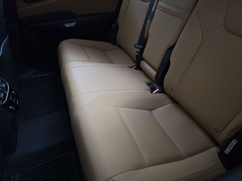 New 2026 Lexus RX 350h AWD/4WD image 14