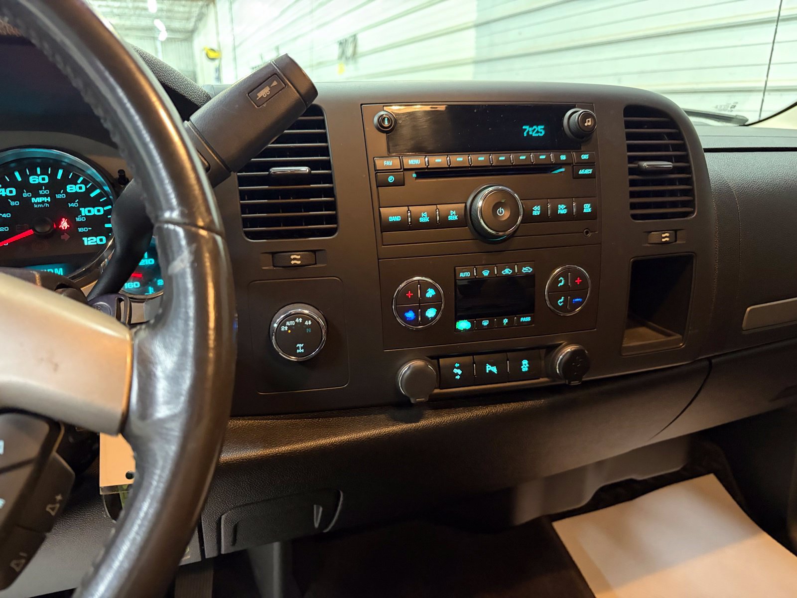 Used 2012 Chevrolet Silverado 1500 LT w/ All-Star Edition AWD/4WD image 20