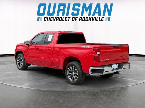 Used 2023 Chevrolet Silverado 1500 LT AWD/4WD image 4