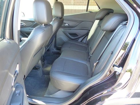 Used 2020 Buick Encore Preferred w/ Safety Package FWD image 34