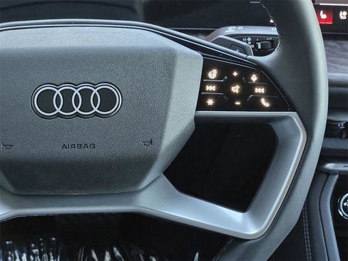 New 2025 Audi Q5 2.0T Premium Plus image 16