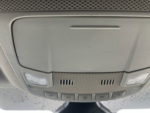 Certified 2024 Ford Edge SEL image 34