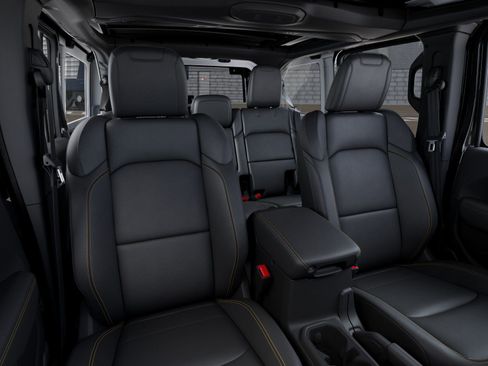 New 2026 Jeep Wrangler Unlimited Sahara AWD/4WD image 24