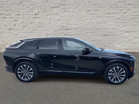 Certified 2024 Cadillac Lyriq Sport image 4