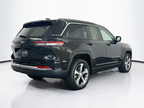Used 2022 Jeep Grand Cherokee Limited 4xe w/ Luxury Tech Group II AWD/4WD image 9