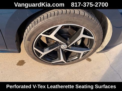 Used 2022 Volkswagen Passat 2.0T R-Line image 11