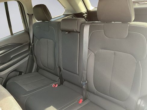 Used 2024 Jeep Grand Cherokee Laredo w/ Trailer Tow Package image 10